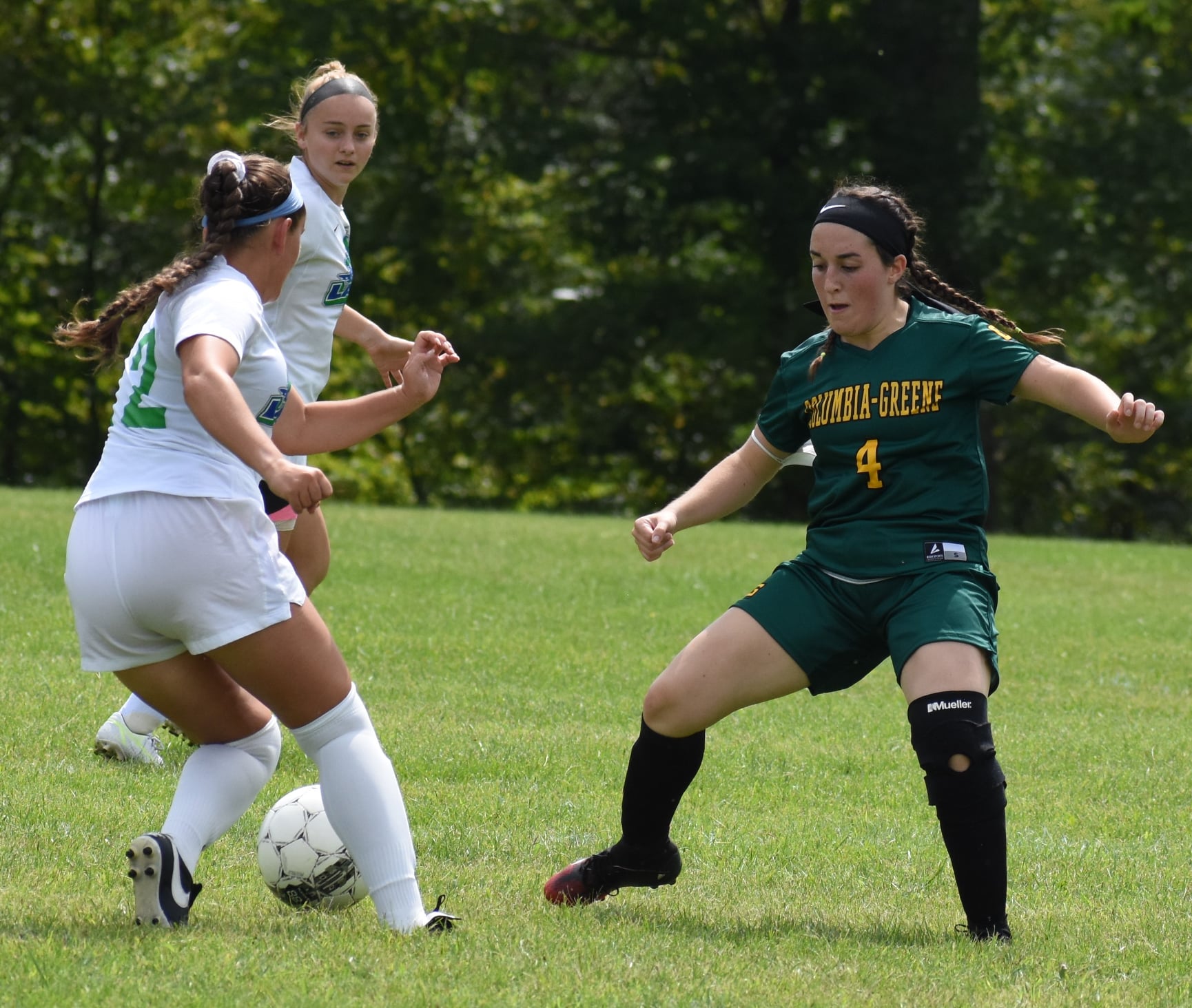 Genesee Beats Twin's