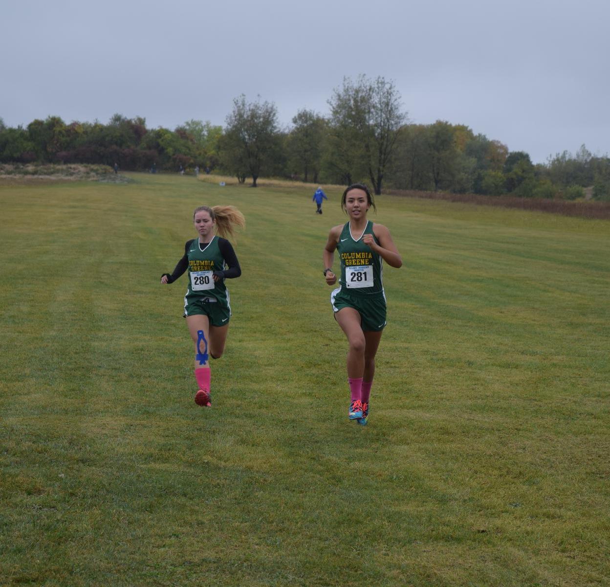 Olmsted and Maynard Represent Twins at Conference Championships